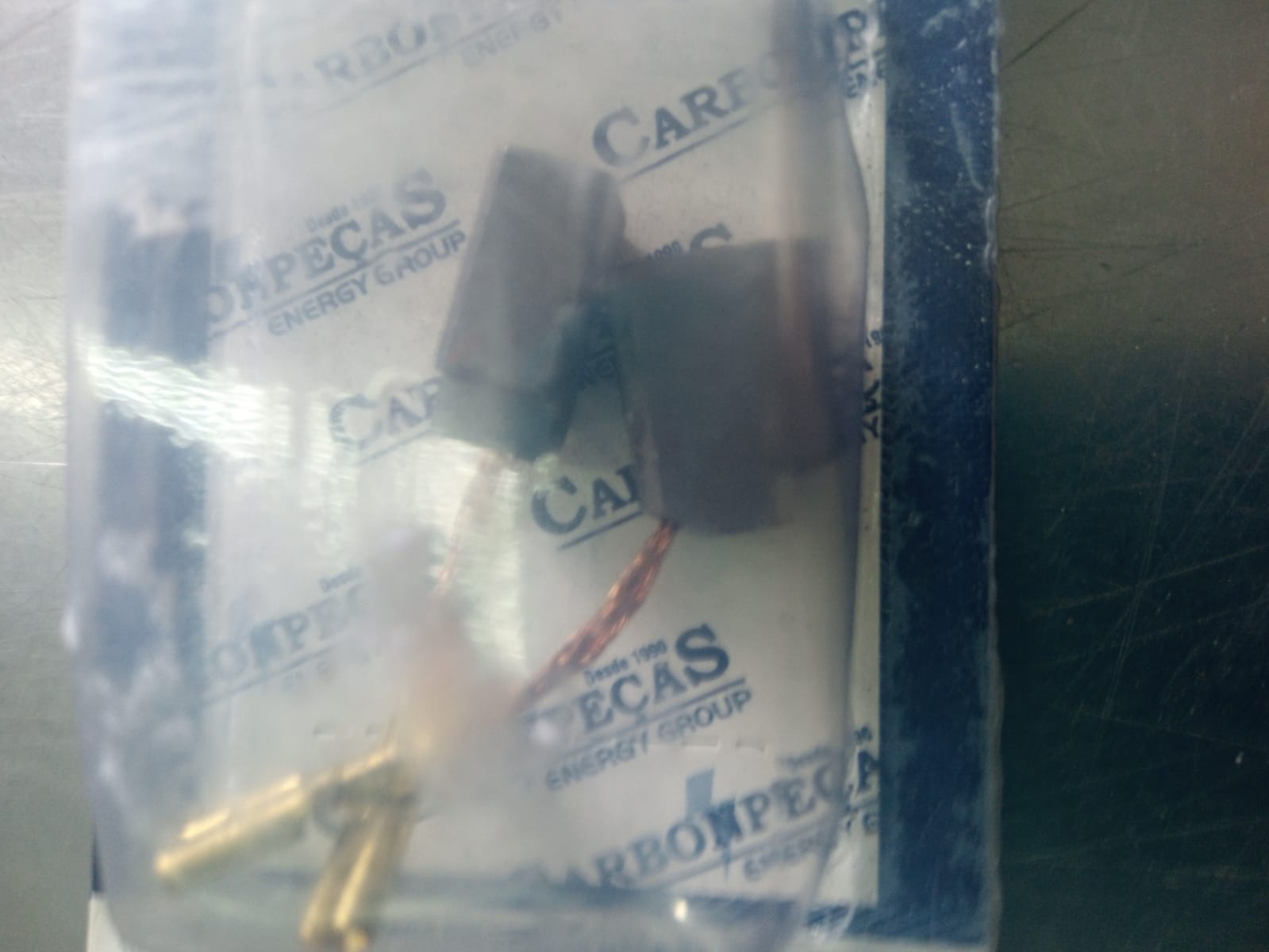Escova de Carvão Dw Esmerilhadeira D28111/28136/28476 C377g