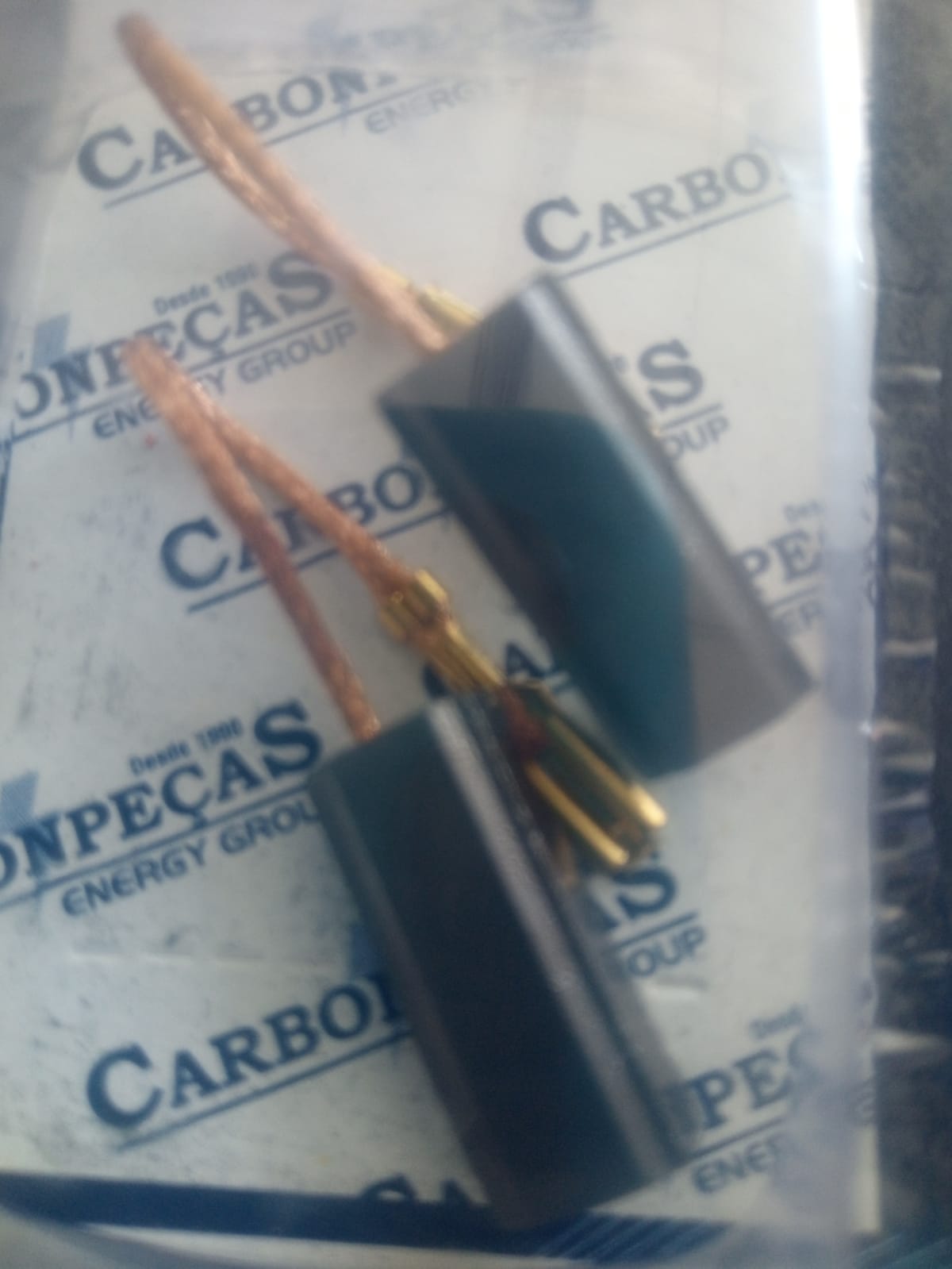 Escova carvão  p/ politr.bosch 537 C174g